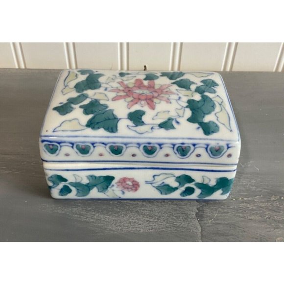 Vintage Trinket Box Small Rectangle Floral Ivy Pink Green Blue Ceramic Lid China - Picture 3 of 8